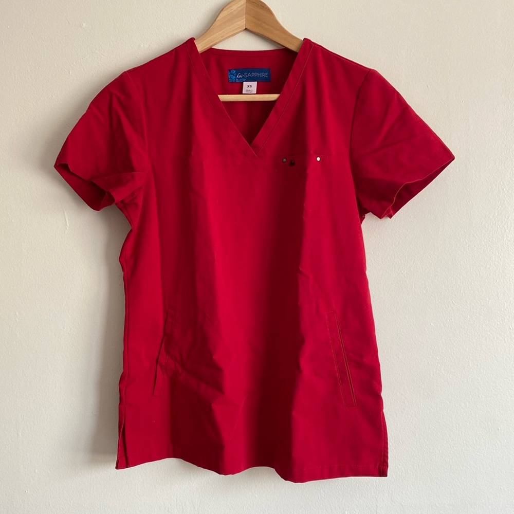 Koi XS scrub top